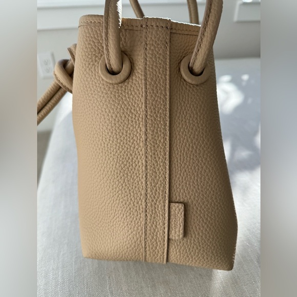 Vasic Bond Bag - Picture 2 of 4